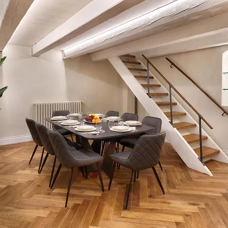 Loft Moderno Vista Centro Citta J House Lägenhet