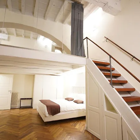 Apartment Loft Moderno Vista Centro Citta J House Florenz